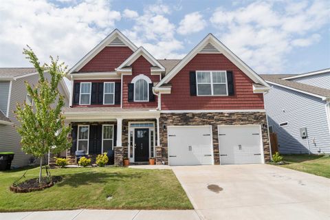 869 Deepwood Court