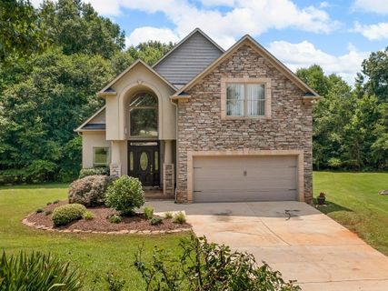 847 Redstone Drive