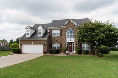 724 Gloria Court