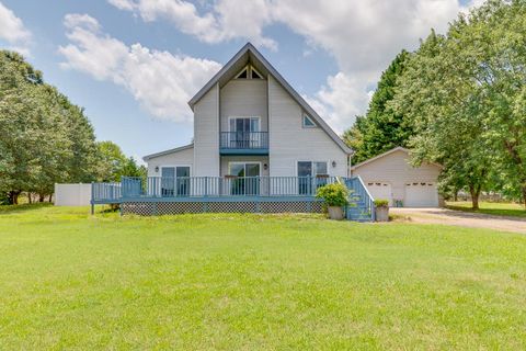 29 Chestnut Ridge Drive