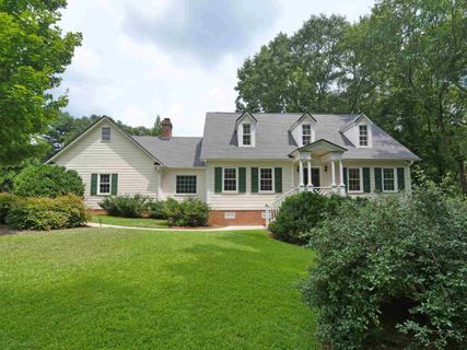 114 Williamsburg Drive sold home in Williamsburg Estates, Spartanburg, SC