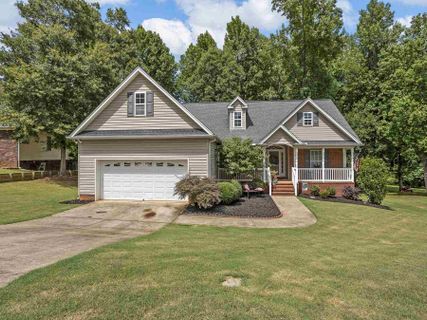 817 Laurelcreek Drive