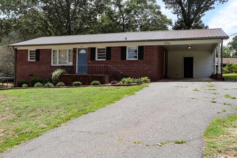 Previously sold for $182,000