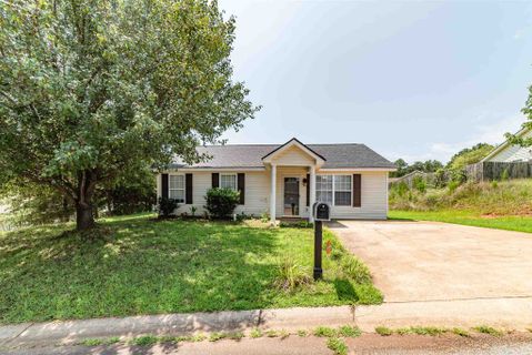 707 Evelyn Mae Road