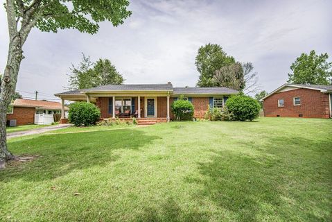 145 Dover sold home in Vanderbilt Hill, Spartanburg, SC
