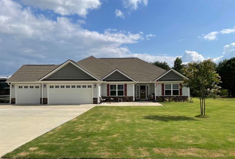 839 W Keepsake Lane