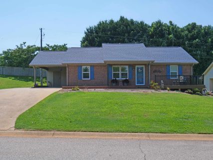 246 Ranier Dr.