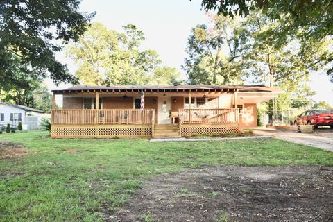 Previously sold for $162,000