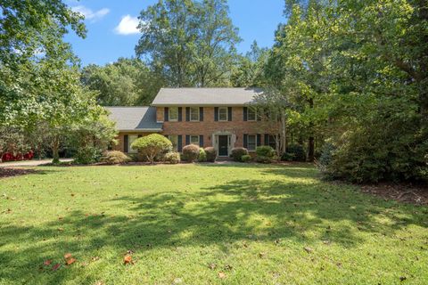 405 Thornhill Drive