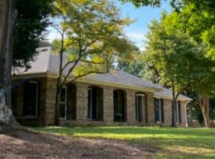 1211 Shadowood Drive sold home in Shadow Lakes, Spartanburg, SC