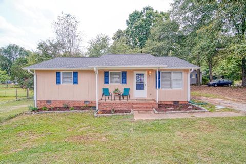 221 Knighton Drive