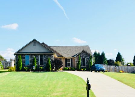 307 Cliffrose Ct.