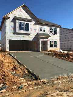 325 Chinchilla Drive
