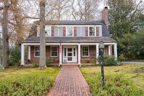 161 Ivy St