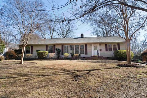 327 N Park Drive