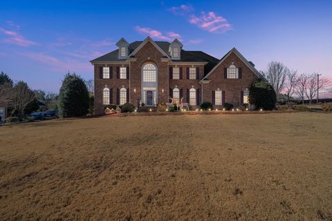 251 W Killarney Lake