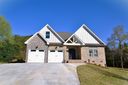 211 Kayak Place sold home in Chesnee, SC