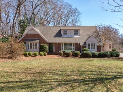 300 Lake Forest Drive