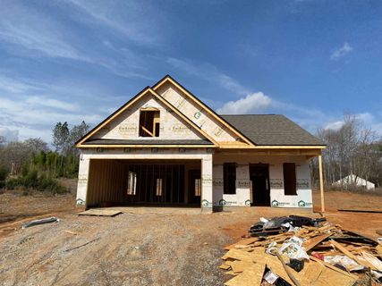 310 Brewster St - Lot 13