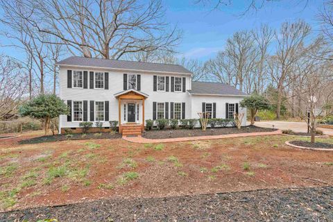 122 Hollyridge Rd