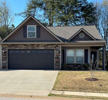 16 Highland Springs Loop