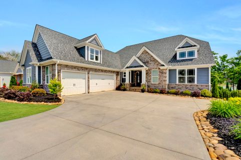 150 Carshalton Dr