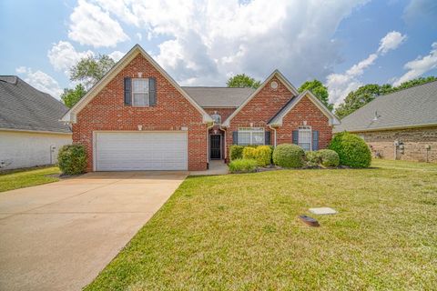 237 N Hamlet Court