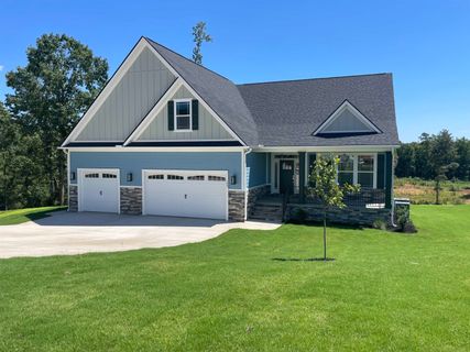 104 Frontier Lane