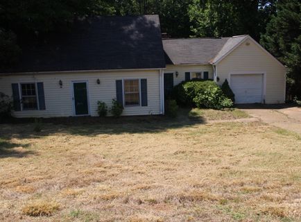 229 River Forest Dr