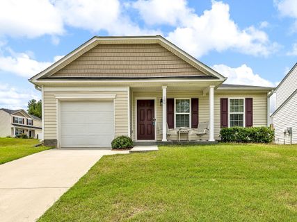140 Evvalane Dr