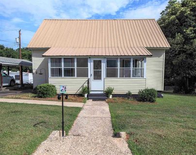 14 D Street