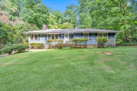 301 Springwood Drive