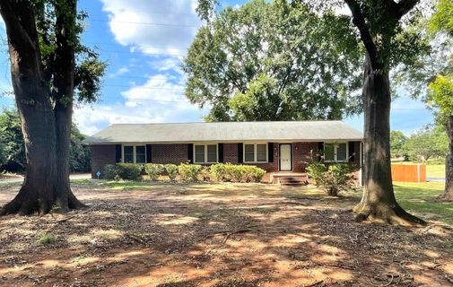 2072 Evergreen Drive