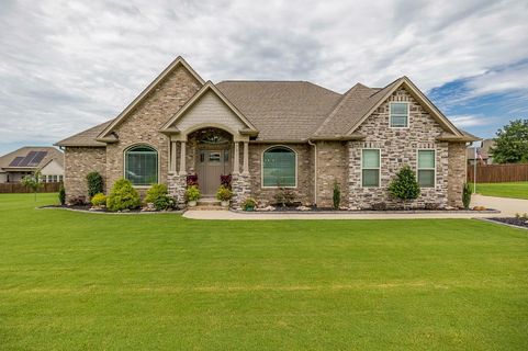 321 La Novia Ct. sold home in MonReve Village, Boiling Springs, SC