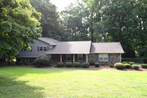 276 Lake Forest Drive sold home in Lakeforest Hills, Spartanburg, SC