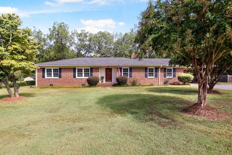 228 Gordon Dr