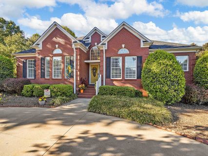 104 Lakewinds Bvd