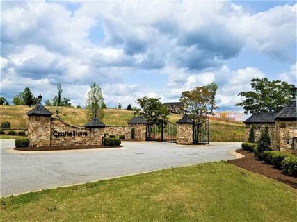 642 Monfret Ct sold home in Castle Stone, Moore, SC