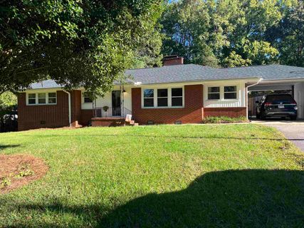 108 Spring Valley Dr. sold home in Shoreswood, Spartanburg, SC