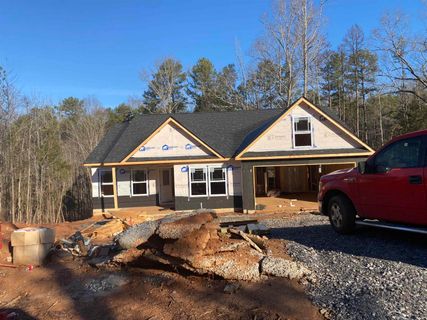 380 River Grove Circle sold home in West River Grove, Roebuck, SC