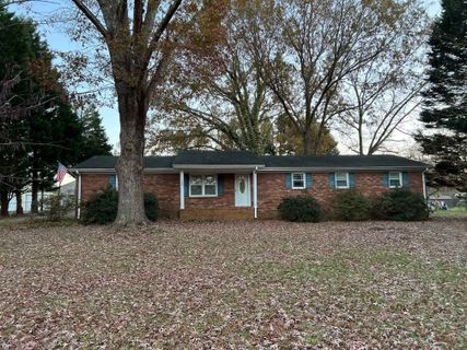 108 Hilldale Drive