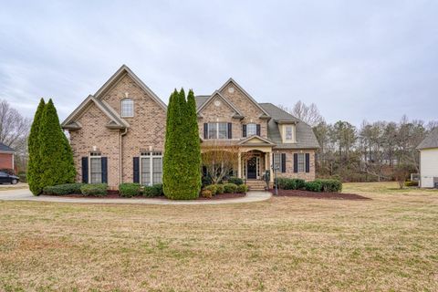983 Nantahala Drive