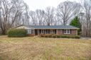 123 Pinewood Dr. sold home in Woodruff, SC