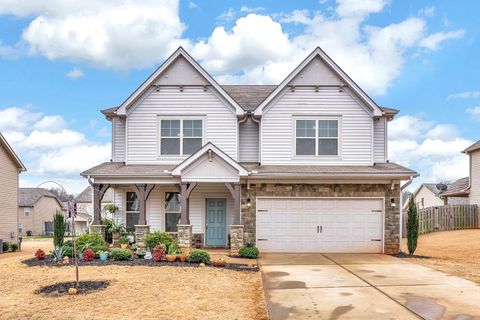 206 E Fair Haven