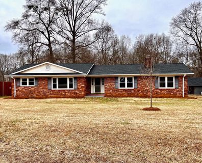 20 Circle Drive sold home in Holly Springs, Lyman, SC