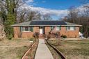 105 N Lanford Road sold home in Spartanburg, SC