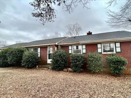 197 Stribling Circle sold home in Vanderbilt Hill, Spartanburg, SC