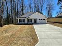 9 Willow Pines Court sold home in Spartanburg, SC