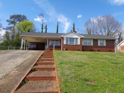186 Stribling Circle Circle sold home in Vanderbilt Hill, Spartanburg, SC