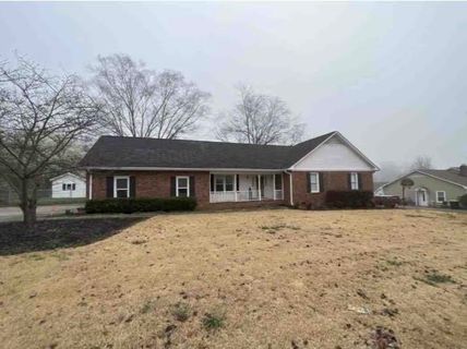 104 Dovefield